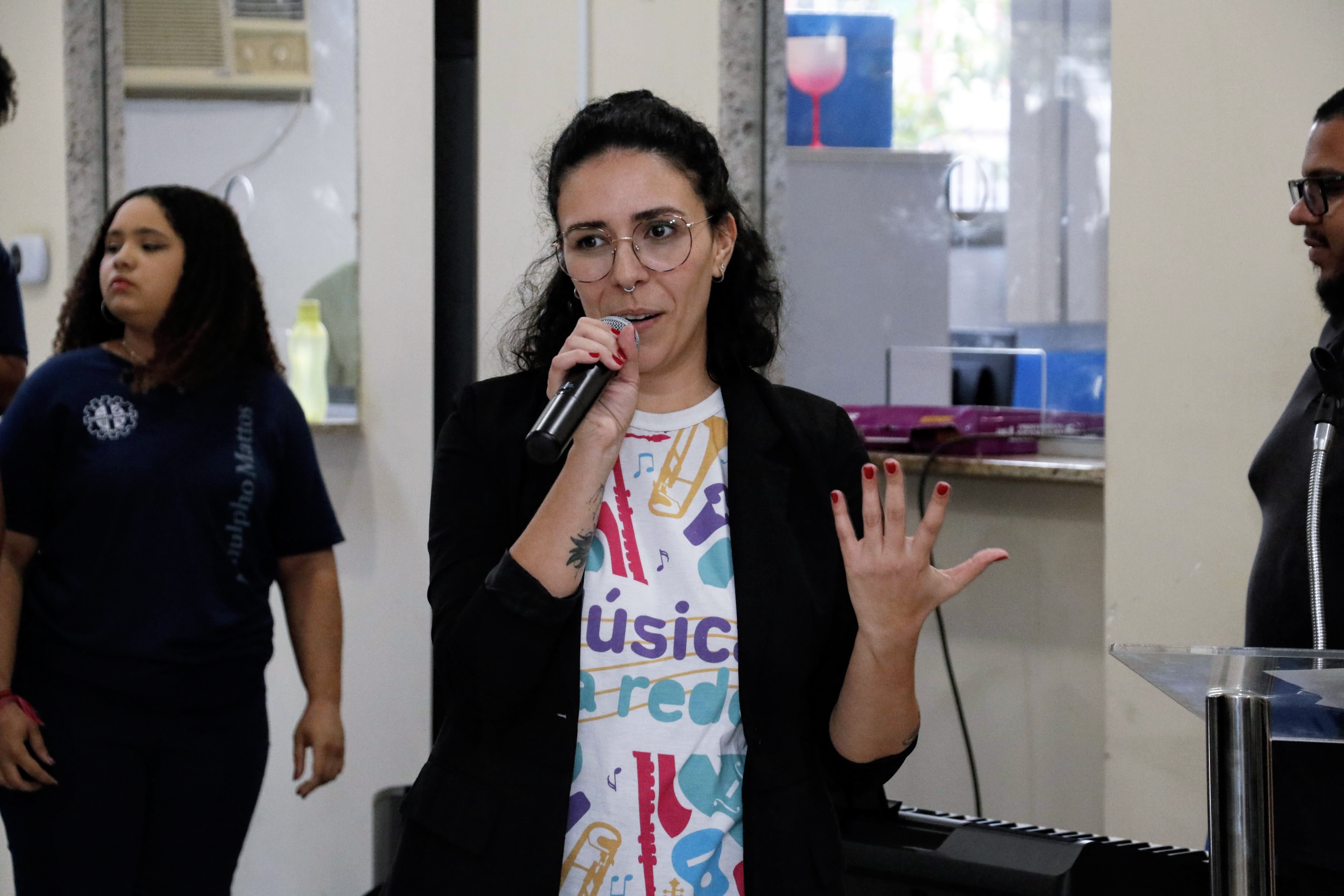 MR - EEEM Arnulpho Mattos - “Dia do Servidor Público” na SEDU